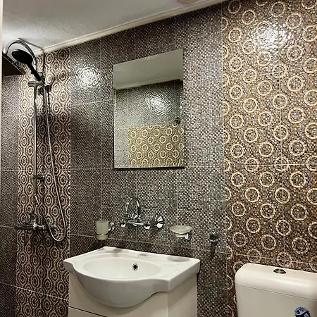 рози, семково Tatil Evi *