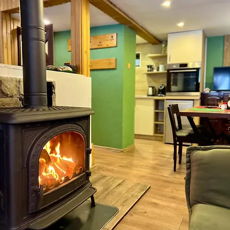 рози, семково 펜션 Semkovo